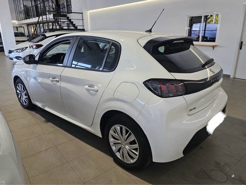 Peugeot 208 2022, foto 4