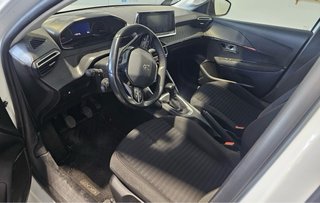 Peugeot 208 2022