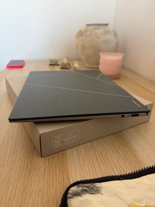 ASUS Zenbook S13 OLED Ultra 7