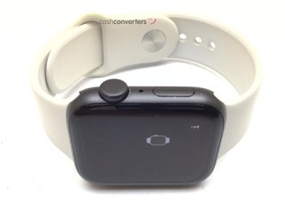 apple watch se 44mm (gps) (a2352) aluminio