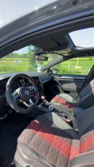 VOLKSWAGEN GOLF 7.5 GTI TCR – 2020