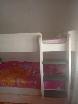 Cama nido infantil con barrera