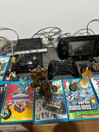 Lote Wii U + Mando Pro + Juegos Skylanders