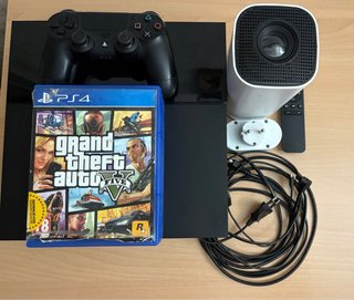 PS4 Negra + Mando + 4 Juegos + Base para PS4