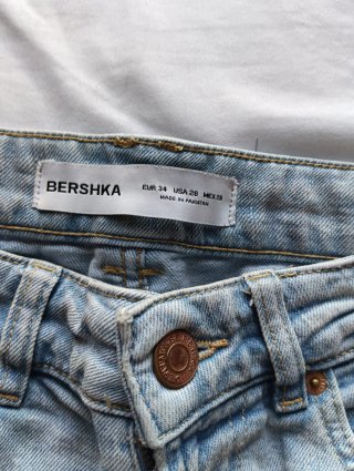 Pantalón vaquero Bershka hombre talla S