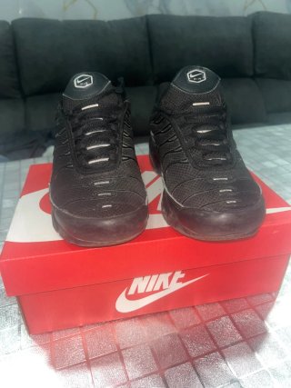 Tenis Nike Air Max Plus TN Negro