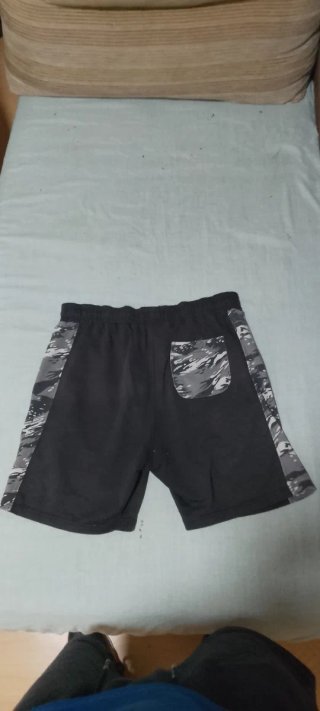 Pantalón chandal Ecko corto Talla M Camuflaje