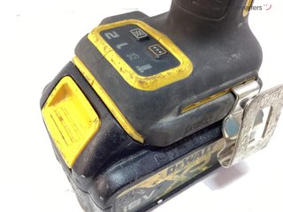 taladro a bateria dewalt dcf887