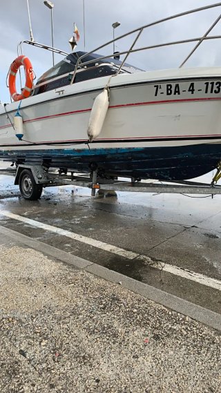 Riu 550 con Yamaha 115cv 4T.