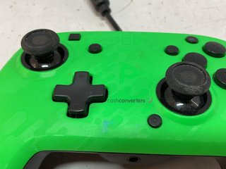 otros accesorios nintendo switch faceoff deluxe + audio nintendo switch