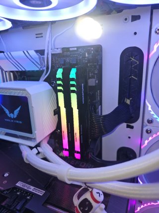 2x 8GB DDR4 GIGASTONE 3600MHz RAM