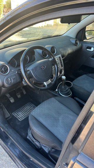 Ford Fiesta 2005