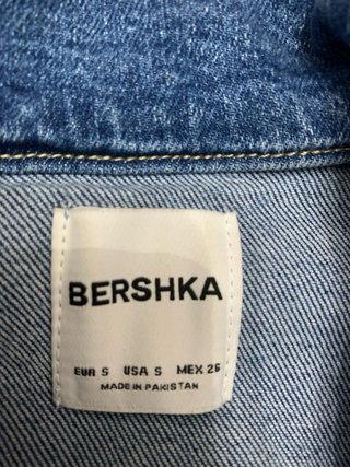 Mono corto Bershka