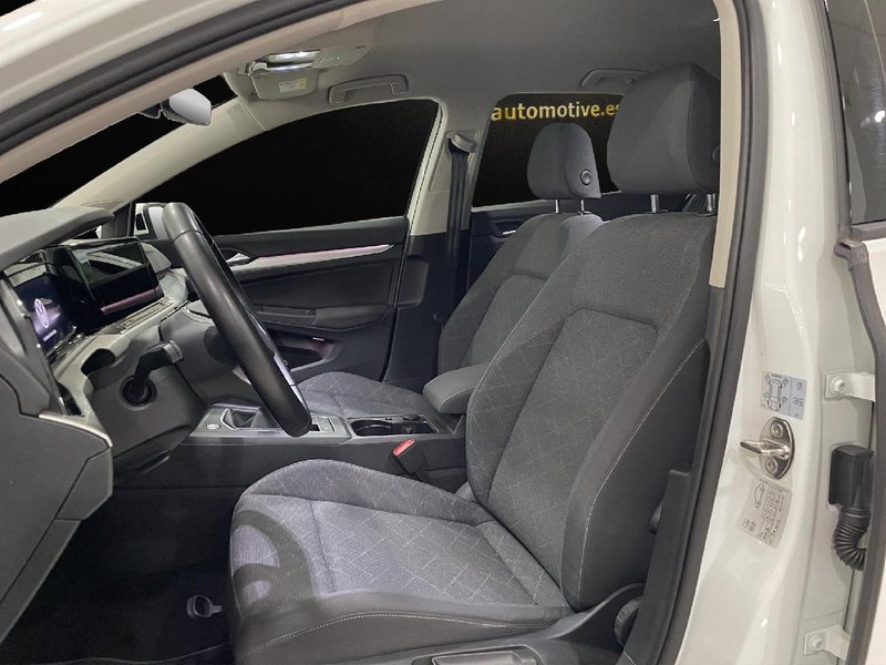 Volkswagen Golf 2022, foto 6