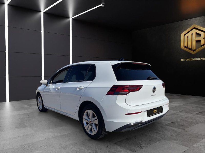 Volkswagen Golf 2022, foto 15