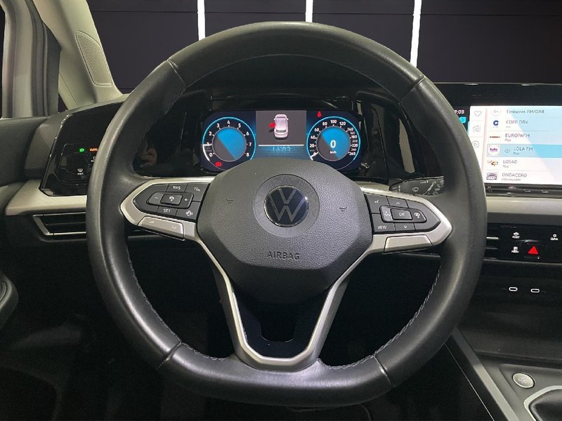 Volkswagen Golf 2022, foto 32