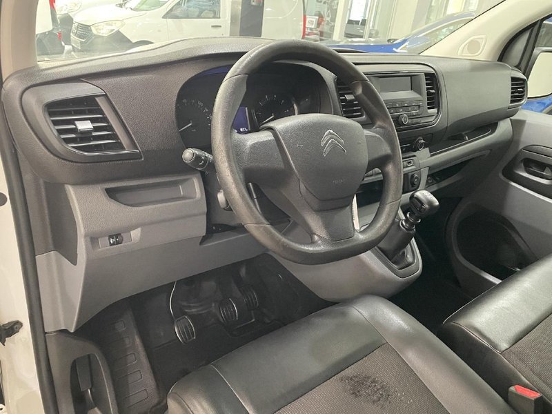 Citroën Jumpy 2021, foto 25