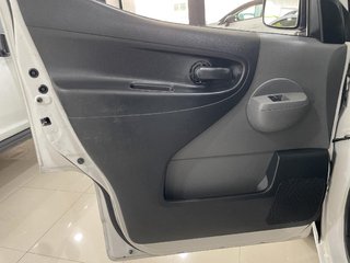 NISSAN NV200 NV200 Combi7 1.5dCi Comfort