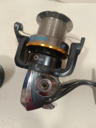 Carrete de pesca INFINITE 4000