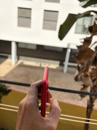 iPhone XR 128GB Rojo excelente estado