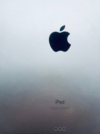 Tableta iPad Pro 12.9 2ª G 128GB PLATA como NUEVO