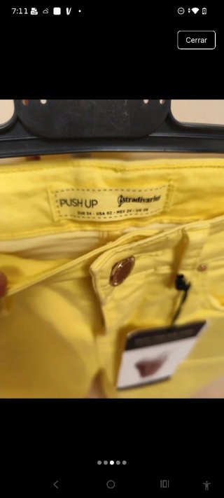 Vaqueros Pitillo Stradivarius Amarillos Talla 36