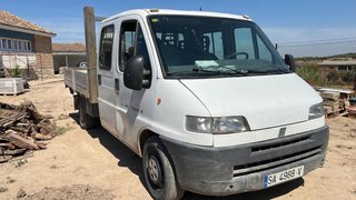 vendo furgoneta basculante 6 plazas