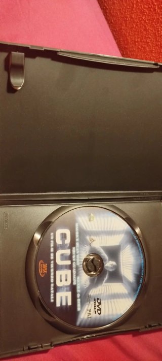 DVD Cube (1997) - Suspense/Terror