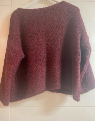 Jersey burdeos con bolsillos