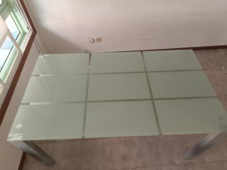 Mesa de despacho cristal y metal