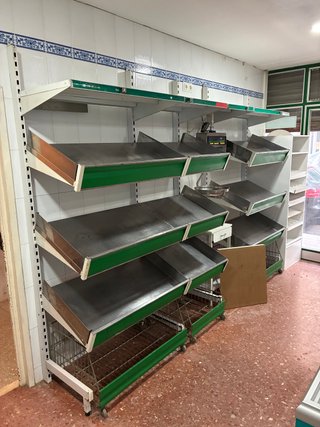 Lote Estanterías Comerciales Aluminio