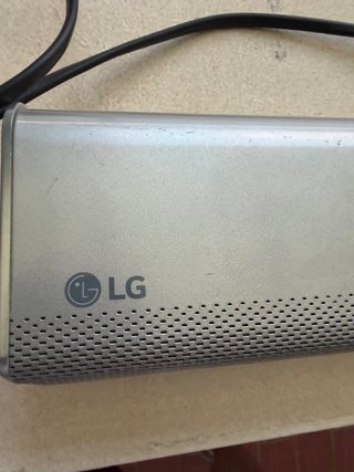 Barra de Sonido LG Gris con Subwoofer