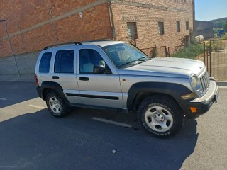 Jeep Cherokee 2005
