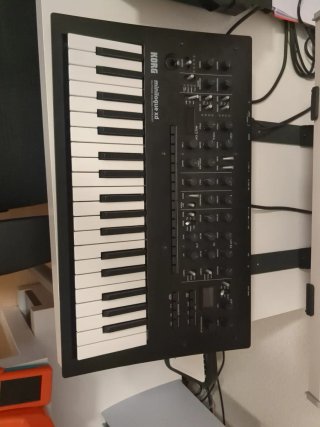 Korg Minilogue XD Sintetizador Analógico