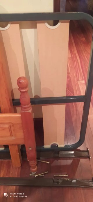 Estructura cama 90x190 madera y metal. SIN SOMIER.