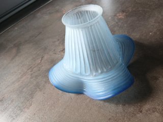 Paralume vintage vetro azzurro campana