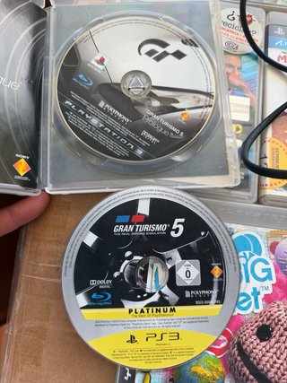 Consola PS3 + 2 Mandos + 10 Juegos