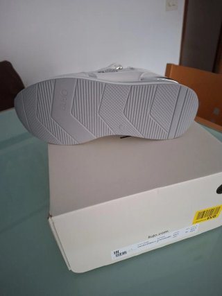 Zapatillas Liu Jo Blancas y Plateadas Talla 40