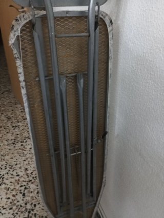 Tabla de planchar con funda estampada