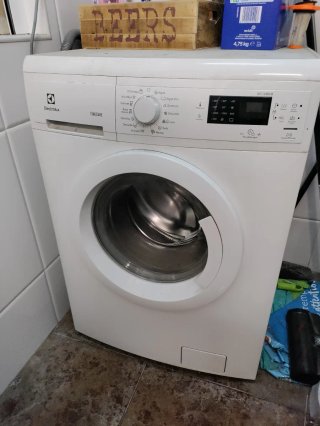 Lavadora Electrolux TIMECARE 8kg 1200RPM