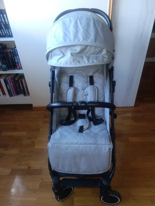 Silla de paseo Chicco Trolley Me gris con sombrill