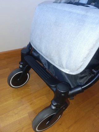 Silla de paseo Chicco Trolley Me gris con sombrill