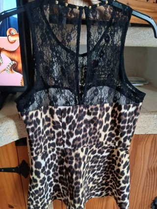 Blusa Guess Talla S Animal Print Encaje