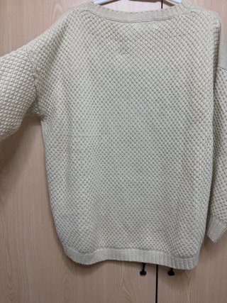 Jersey oversize beige con brillo
