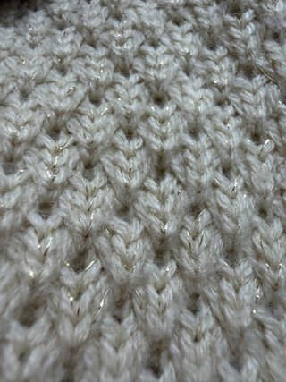 Jersey oversize beige con brillo