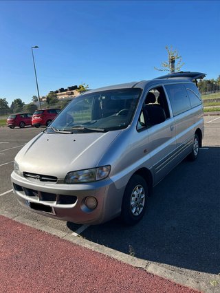 Hyundai H1 2000