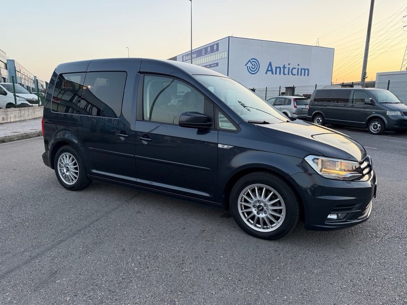 Volkswagen Caddy 2015, foto 2