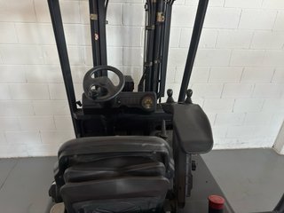 Carretilla Elevadora Linde E20P 2000kg Triplex
