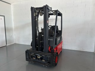 Carretilla Elevadora Linde E20P 2000kg Triplex