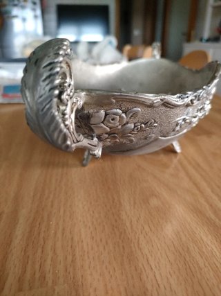 Centrotavola vintage metallo decorato